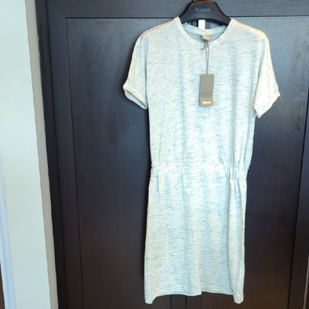 Bench Light Blue T-Shirt Dress Back Pocket Detail Elastic Waist Small NWT - Picture 2 of 8